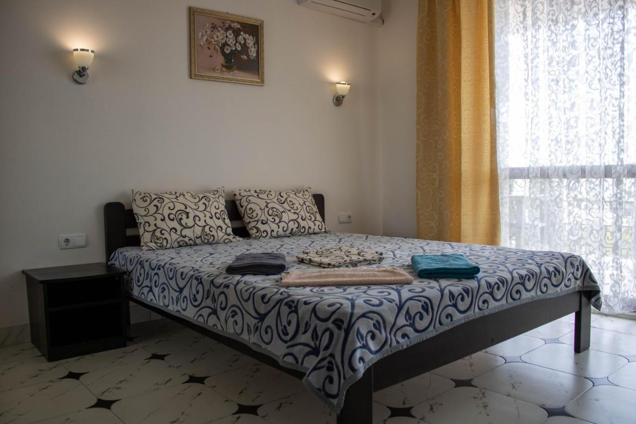 Villa Dinastiya Затока Екстер'єр фото
