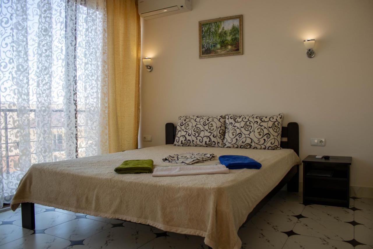 Villa Dinastiya Затока Екстер'єр фото