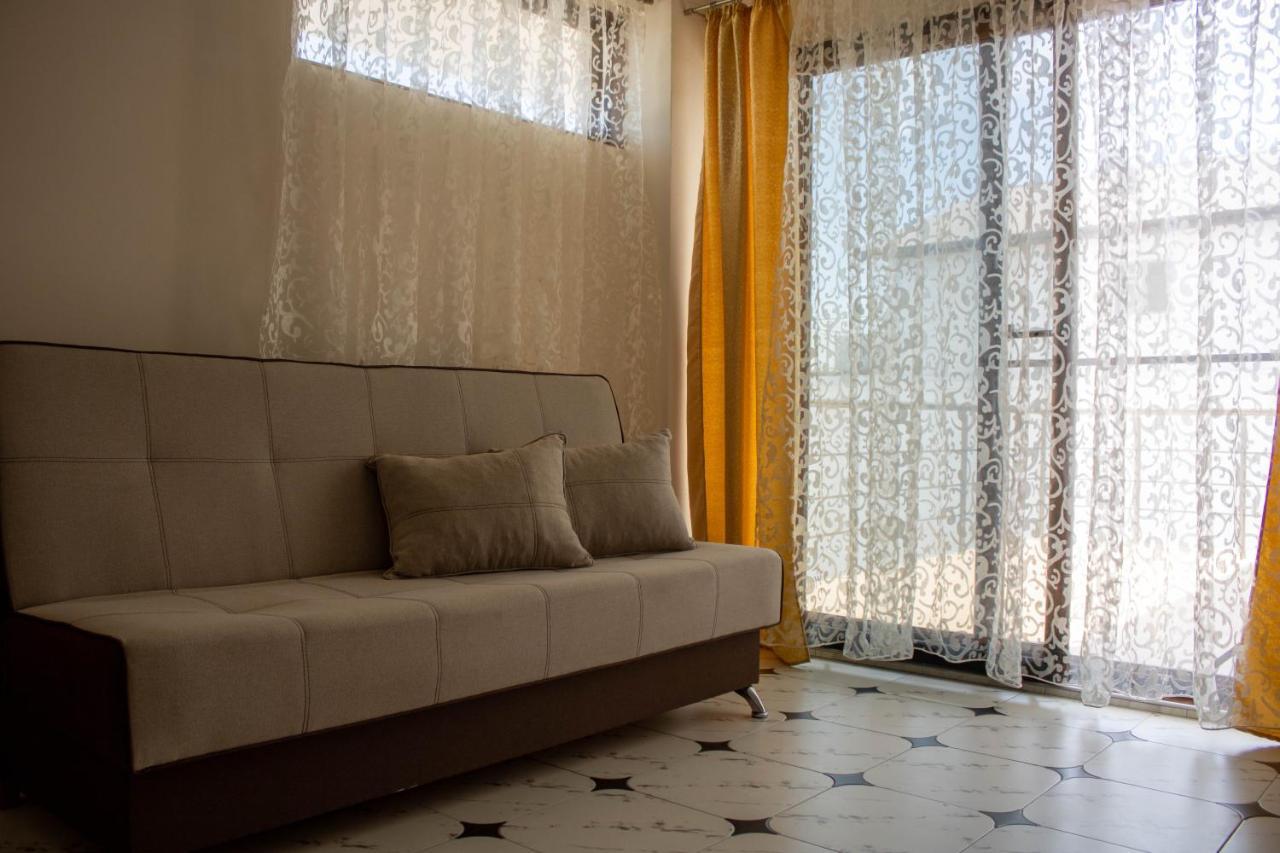 Villa Dinastiya Затока Екстер'єр фото