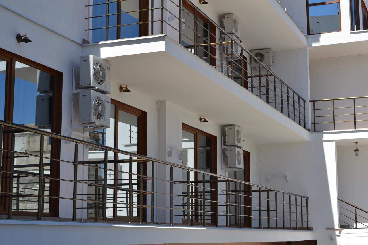 Villa Dinastiya Затока Екстер'єр фото