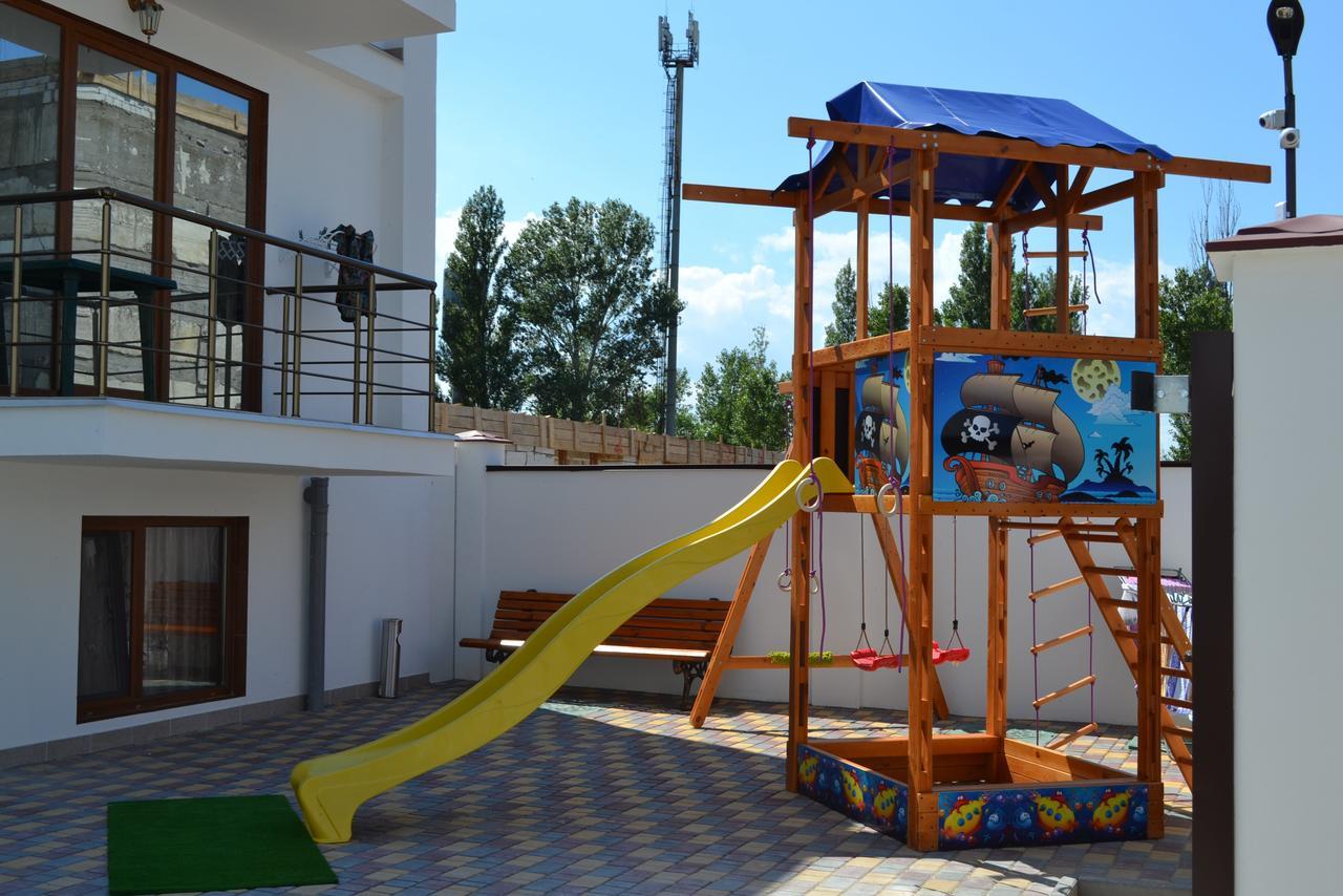 Villa Dinastiya Затока Екстер'єр фото