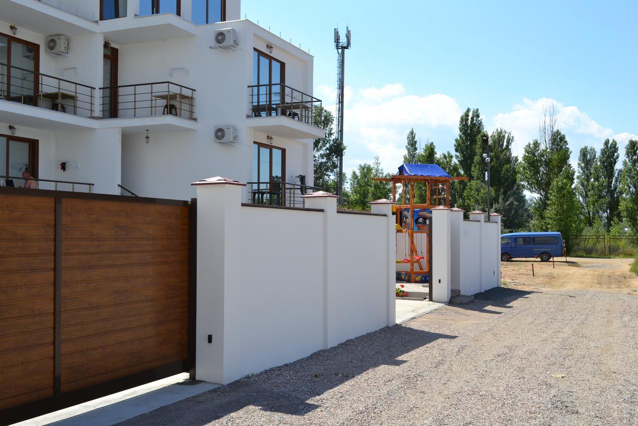 Villa Dinastiya Затока Екстер'єр фото